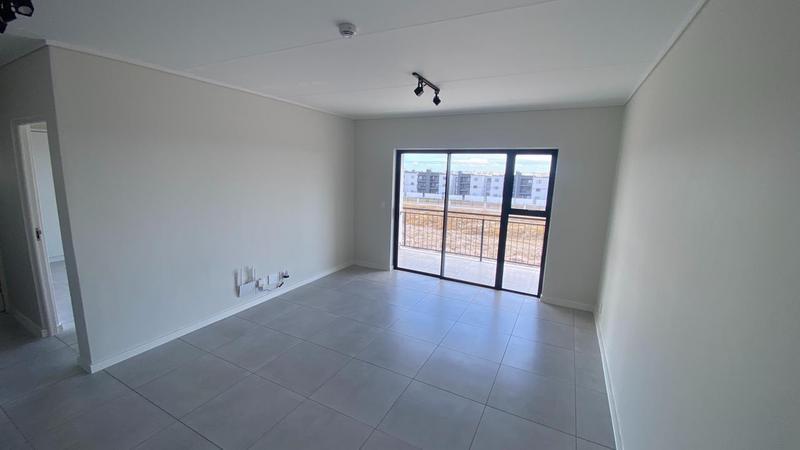 To Let 1 Bedroom Property for Rent in Sandown Western Cape